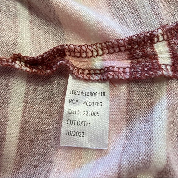Torrid Women's Sleep Shirt Burgundy/Pink/White Size 5 - Picture 8 of 10